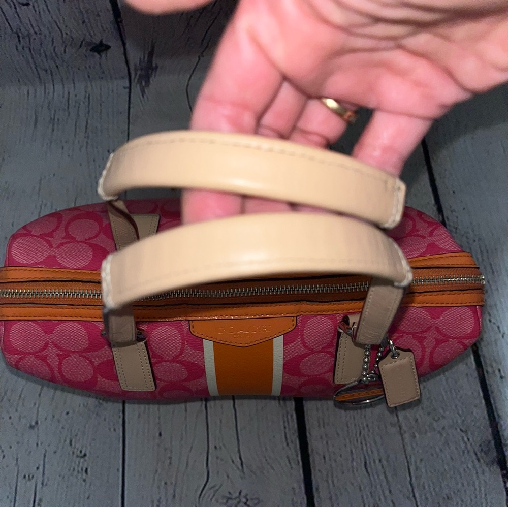 Coach Pink and Orange Signature Satchel - Picture 8 of 16